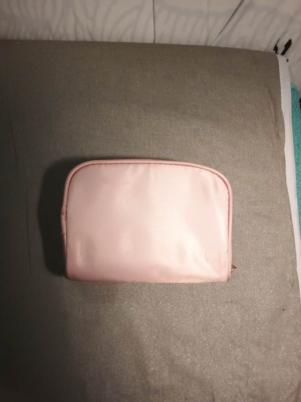 Pink Portable Makeup Bag Cosmetic Pouch Insulated